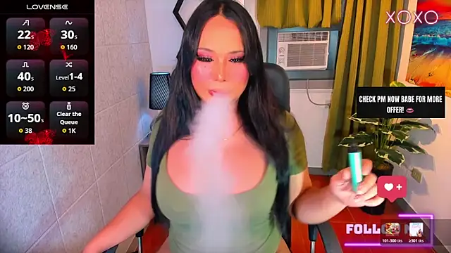 MistressHugeCockTs Pertunjukan Webcam