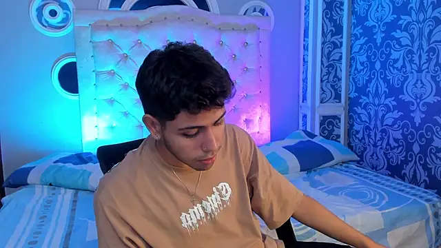 hunterwest06 Webcam show