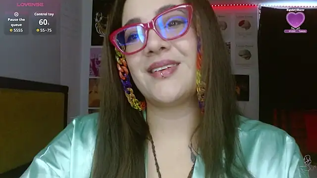 Chatroom XXX en direct de Nova-Satela