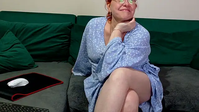 JoannaAndNeighbour's Live XXX Chat