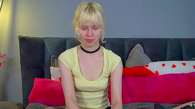 دردشة HannahHollis الجنسية المباشرة