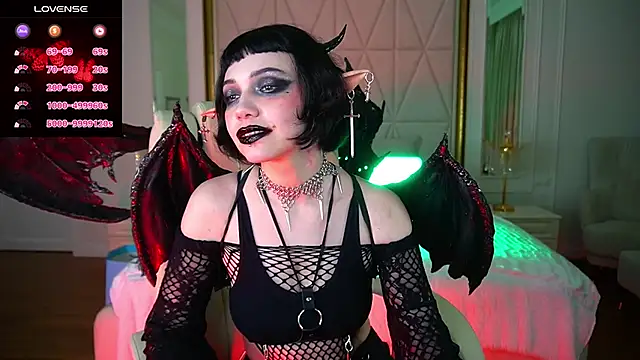 XXX chat uživo modela OutfitObsession
