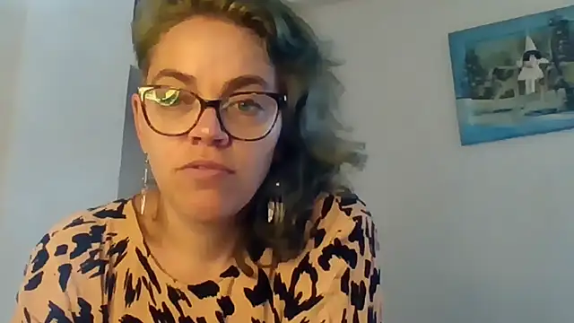 Ju-Hot Live XXX-Chat