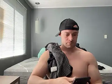 Mhagoo Show in webcam