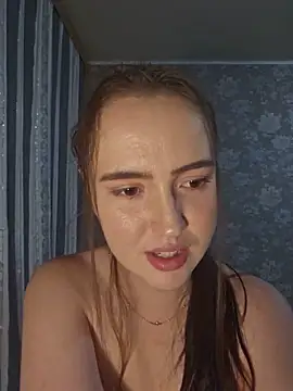 XXX chat uživo modela Romaderega