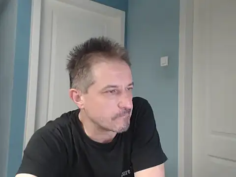 MisterFaithRO Live XXX-chat