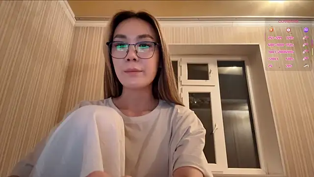 JenellKjellandのウェブカメラショー
