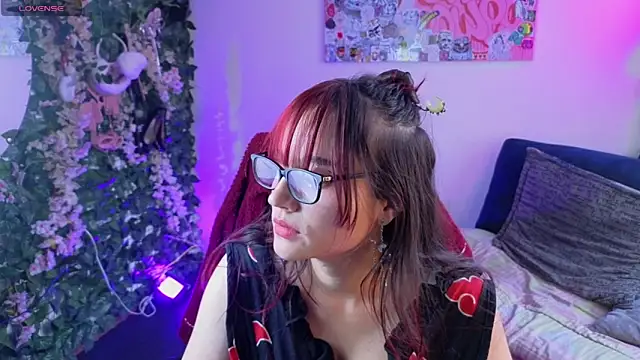 Chat XXX en directo de Mia_Haruno