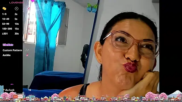 Chat XXX en directo de Serenity_Lux
