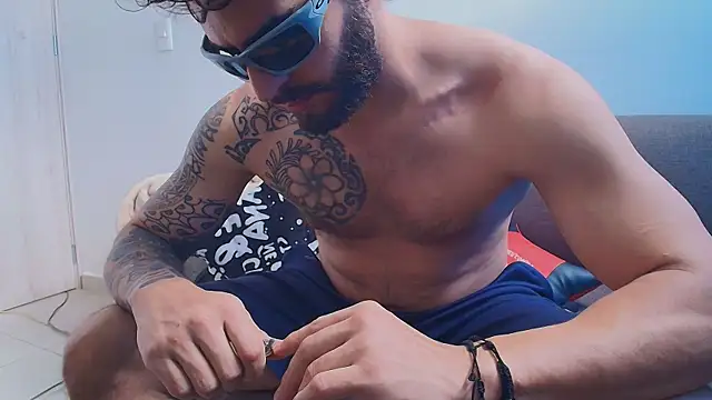 Chat XXX Live thomas_gun
