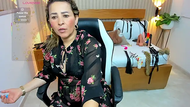 XXX chat uživo modela luciana_ballesteros_