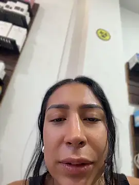 pregnant_sofii18n Webbikameraesitys