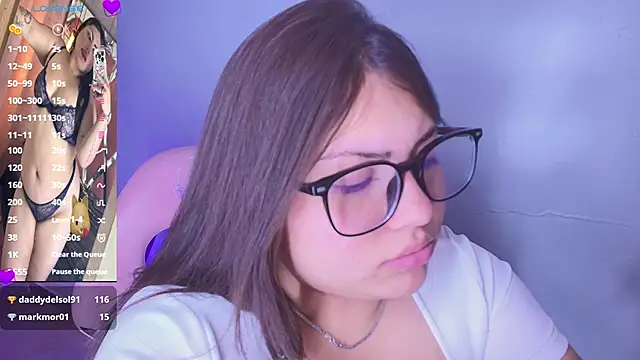 دردشة Dreamboo__ الجنسية المباشرة