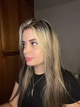 Miss_valeriaa's Live XXX Chat
