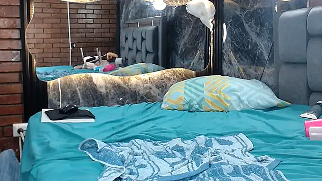Couple_Gold69 现场XXX聊天