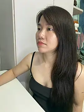 Amy8386 Show in webcam