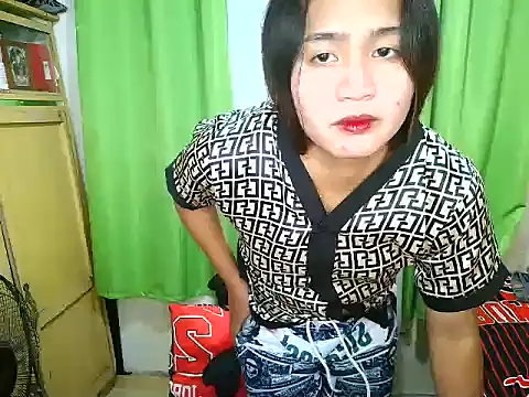 xLickme24 Pertunjukan Webcam