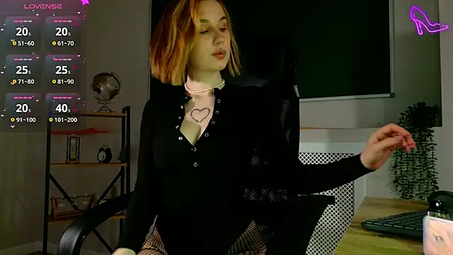 ClaireMathisのライブXXXチャット