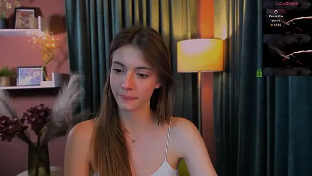 XXX chat uživo modela mia_bamby1