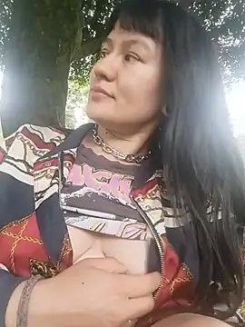 Онлайн чат XXX Bathory777