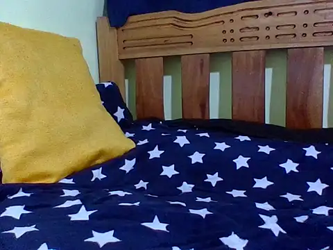Chat XXX en directo de Roseroca33