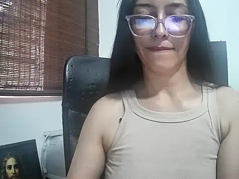 Ma_Alcazar 即時 XXX 聊天