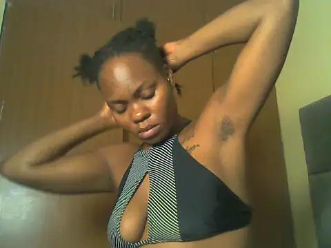sexyebony13 Chat XXX in diretta