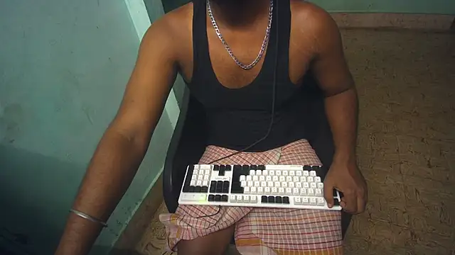 Chat XXX ao vivo de Tamil_KDD