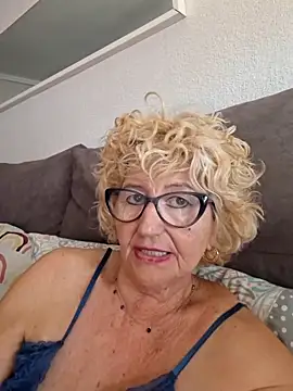 rosasuso – Naživo XXX chat