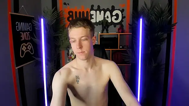 Dylan_Norton Adlı Modelin Canlı XXX Sohbeti