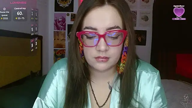 Nova-Satela – Live XXX-chat