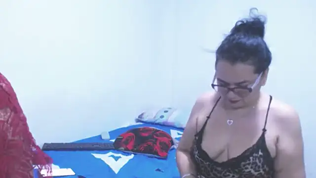 Chat +18 de sexycristina_2 ao vivo