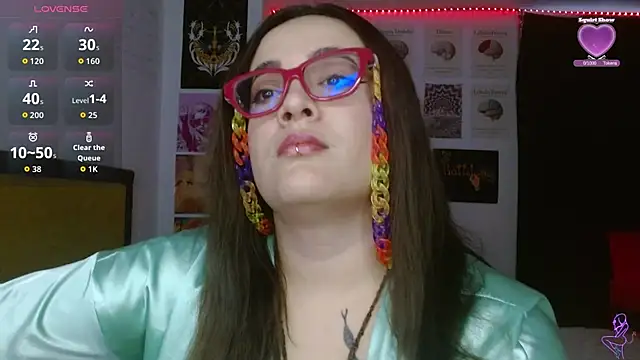 Nova-Satela élő XXX-chatje