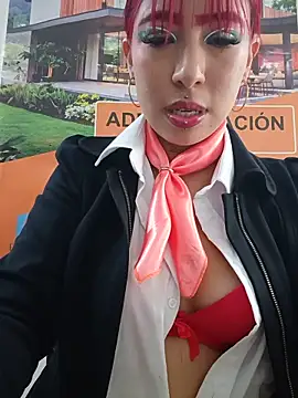 Chatroom XXX en direct de JULIETH__05