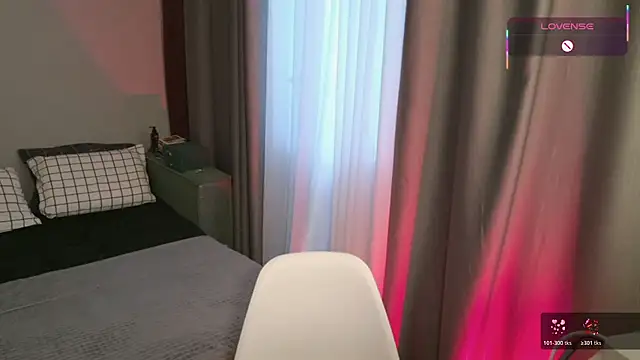 LadyDiLancaster's Live XXX Chat
