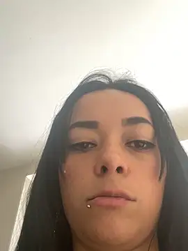 Chat XXX en directo de Sophiiee_Gray