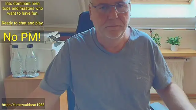 subbear1968 Live XXX-Chat