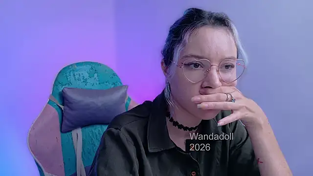 WandaDoll Adlı Modelin Canlı XXX Sohbeti