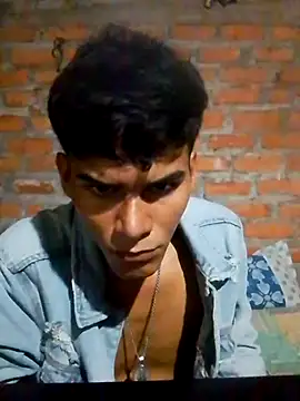 XXX chat uživo modela azazel_thedark