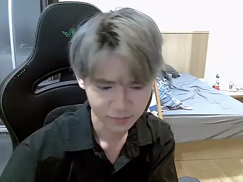 peng5964 网络视讯表演