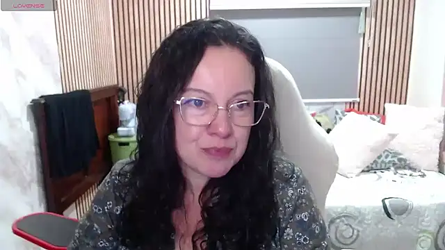 Sonialorens_ Live XXX-Chat