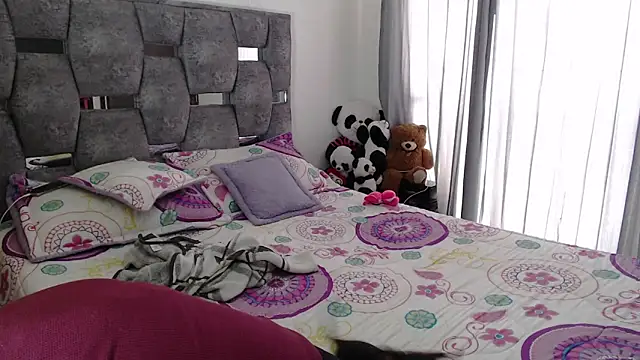 sara_hott_1 – Live XXX-chat