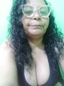 Chat +18 de Amarantha25 ao vivo