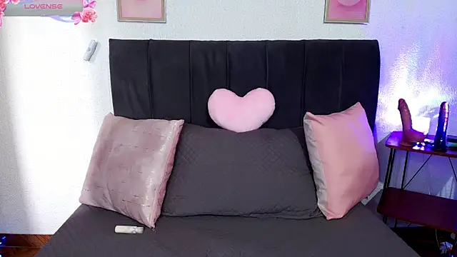 lucyfer_111's Live XXX Chat