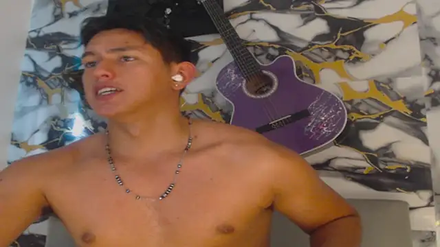 Hiroshi_Shen's Webcam Show