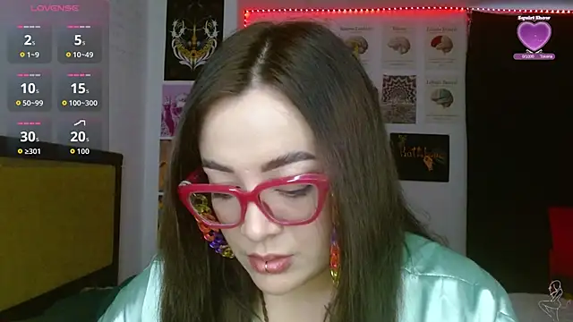 Nova-Satela Live XXX Chat