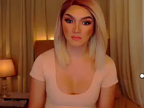 mistressseductionleah 网络视讯表演