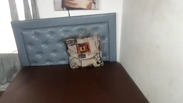 sarah_aguilar Adlı Modelin Canlı XXX Sohbeti