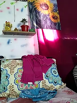 Maykiinn élő XXX-chatje
