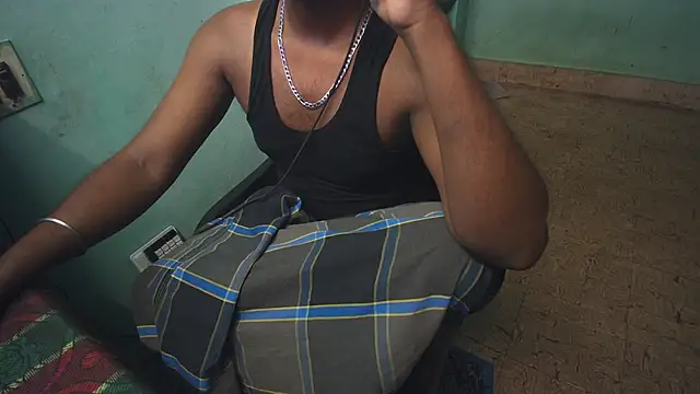 Tamil_KDD live XXX chat